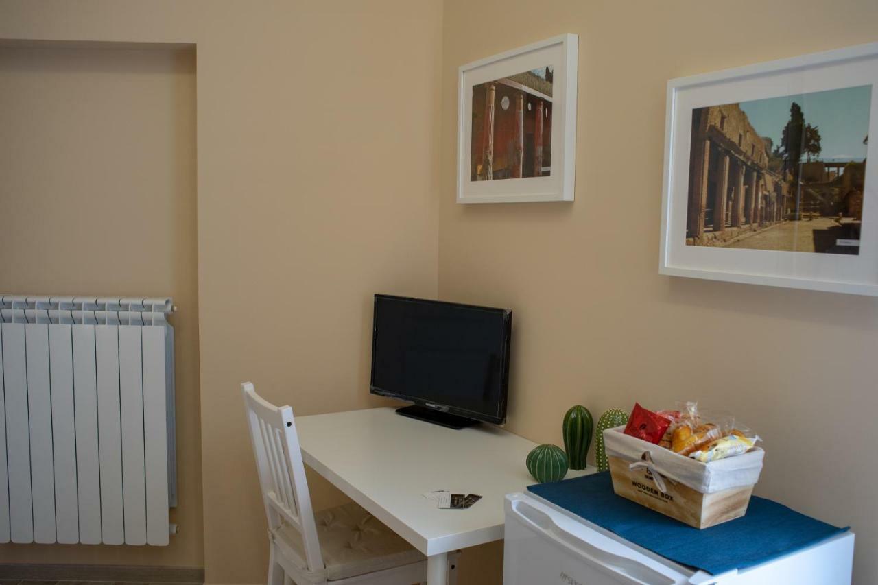 B&B De' Tirreni กาวา เด ตีร์เรนี ภายนอก รูปภาพ