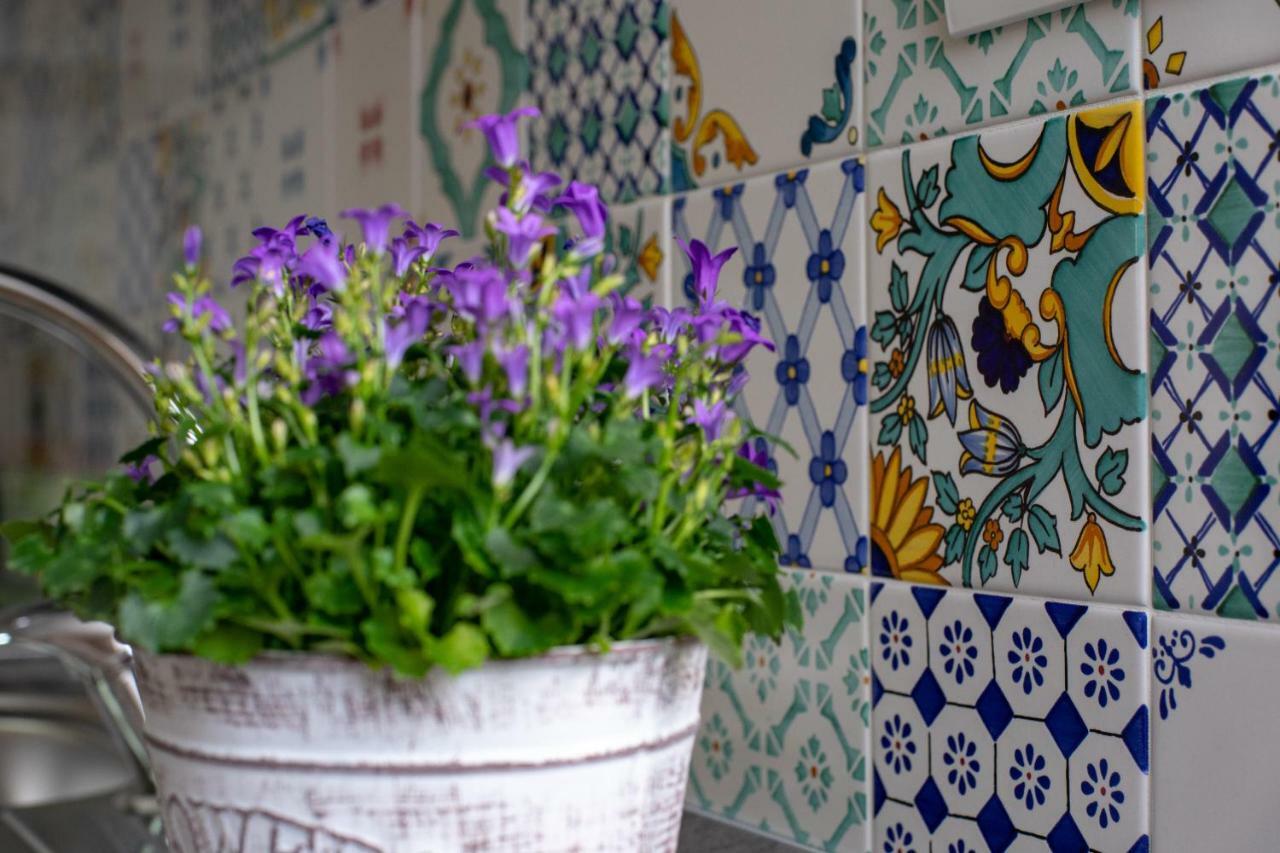 B&B De' Tirreni กาวา เด ตีร์เรนี ภายนอก รูปภาพ